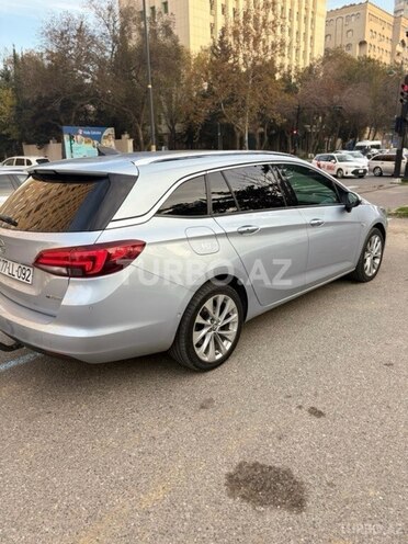 Opel Astra-2