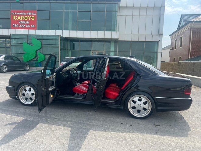 Mercedes E 300 1998, 380,000 km - 3.0 l - Bakı