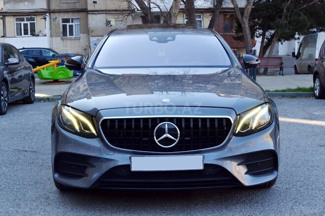 Mercedes E 200 2016, 230,000 km - 2.0 l - Bakı