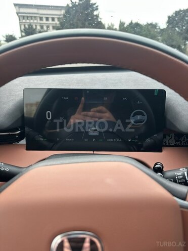 Changan  2025, 27,000 km - 1.5 l - Bakı