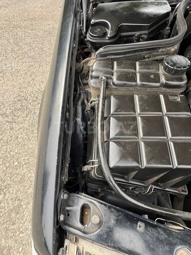 Mercedes C 230 1996, 330,000 km - 2.3 l - Qazax
