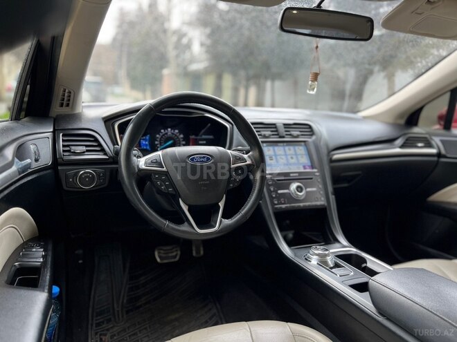Ford Fusion (North America) 2017, 140,000 km - 2.0 l - Bakı