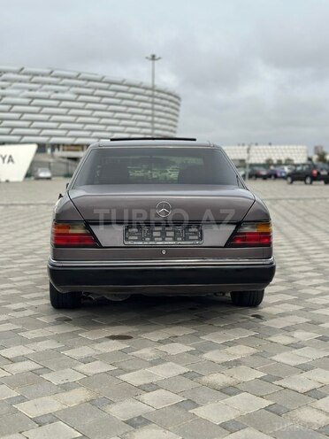 Mercedes 200 E 1991, 430,000 km - 2.0 l - Bakı