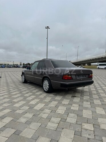 Mercedes 200 E 1991, 430,000 km - 2.0 l - Bakı