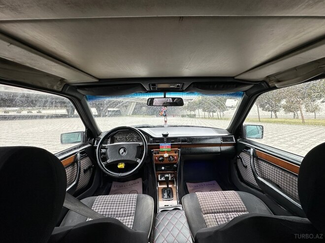 Mercedes 200 E 1991, 430,000 km - 2.0 l - Bakı