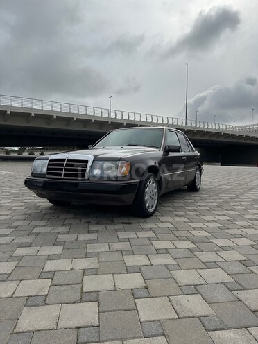 Mercedes 200 E 1991, 430,000 km - 2.0 l - Bakı