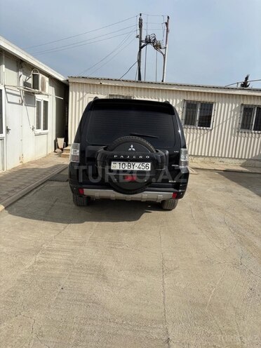 Mitsubishi Pajero 2013, 212,652 km - 3.5 l - Bakı