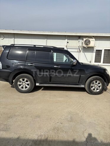 Mitsubishi Pajero 2013, 212,652 km - 3.5 l - Bakı