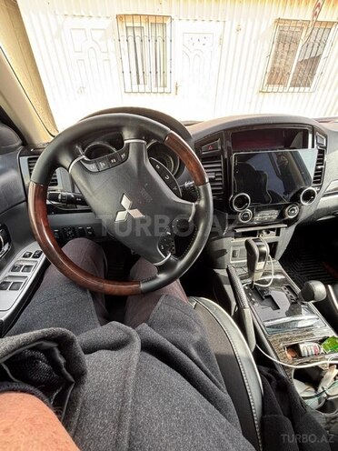 Mitsubishi Pajero 2013, 212,652 km - 3.5 l - Bakı