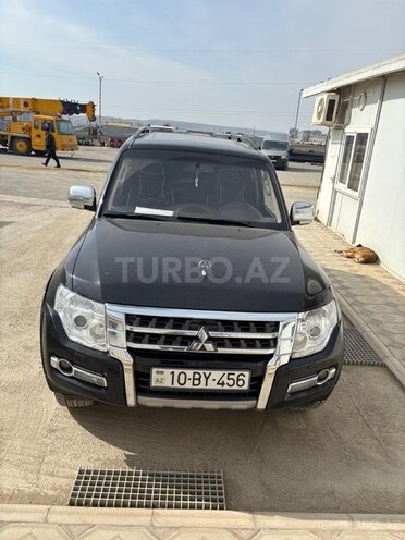 Mitsubishi Pajero 2013, 212,652 km - 3.5 l - Bakı