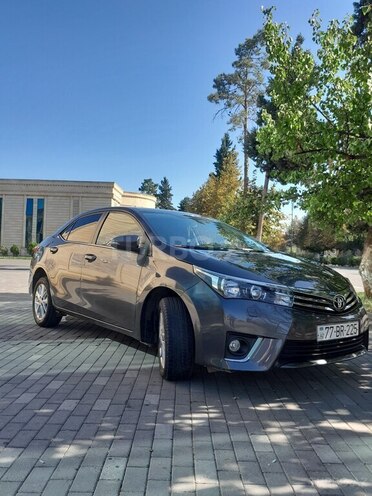 Toyota Corolla 2016, 173,000 km - 1.6 l - İmişli