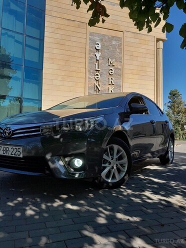 Toyota Corolla 2016, 173,000 km - 1.6 l - İmişli