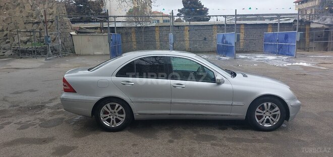 Mercedes C 200-6
