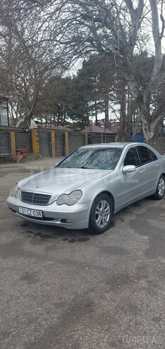 Mercedes C 200-1