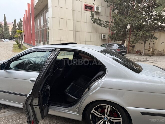 BMW 528 1999, 324,000 km - 2.8 l - Sumqayıt