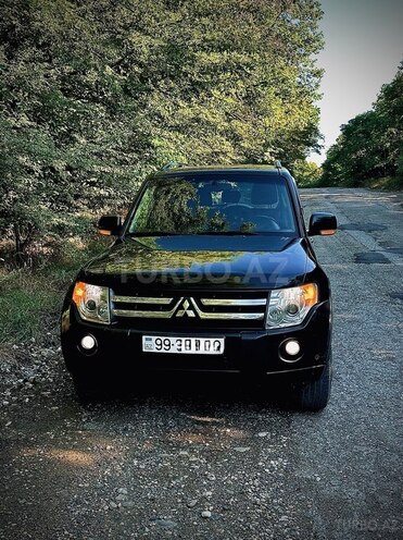Mitsubishi Pajero 2008, 240,000 km - 3.0 л - Qusar