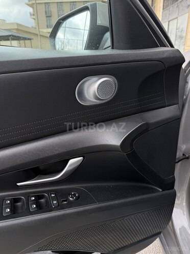 Hyundai Elantra 2021, 158,500 km - 2.0 l - Bakı