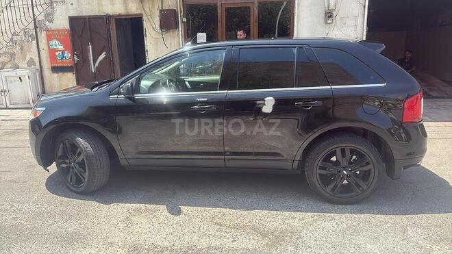 Ford Edge-2