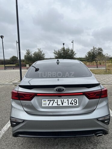 Kia Cerato-7