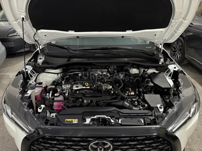 Toyota Corolla Cross-15