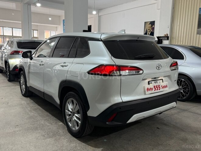 Toyota Corolla Cross-4