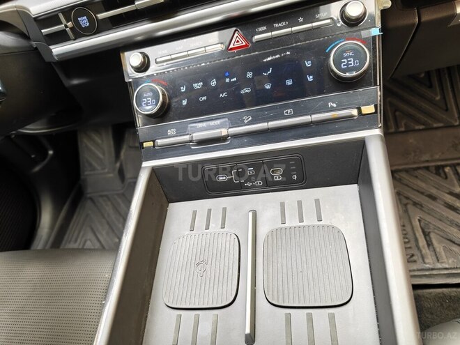 Hyundai Santa Fe-11