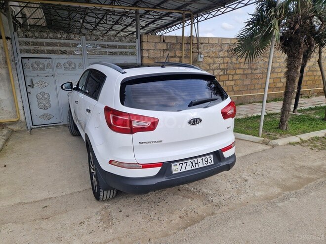 Kia Sportage 2012, 200,000 km - 2.0 l - Bakı