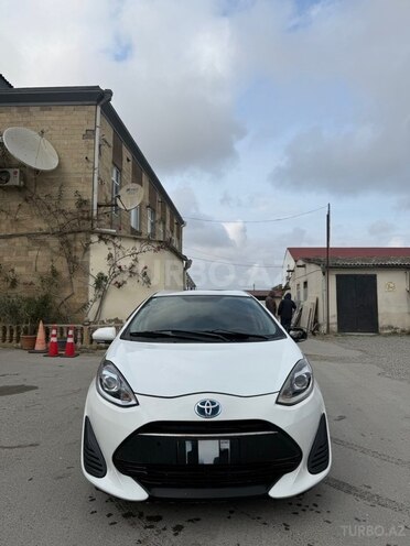 Toyota Aqua 2020, 169,000 km - 1.5 l - Bakı