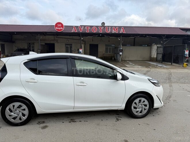 Toyota Aqua 2020, 169,000 km - 1.5 l - Bakı