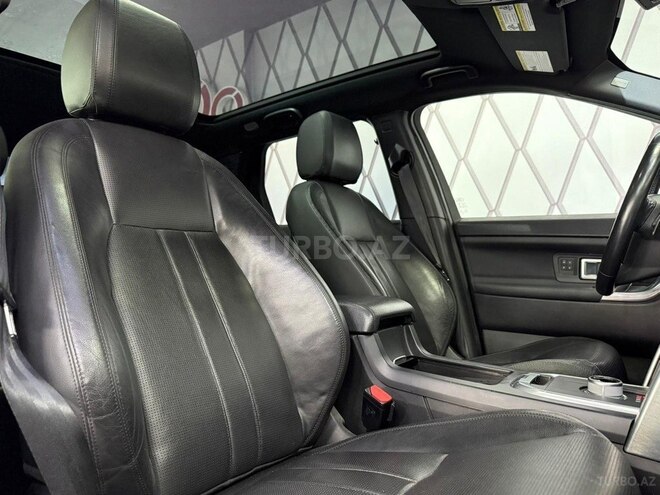 Land Rover Discovery Sport-10