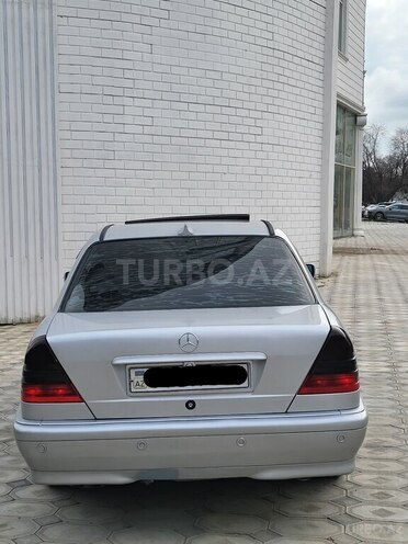 Mercedes C 220 2000, 356,292 km - 2.2 l - Bakı