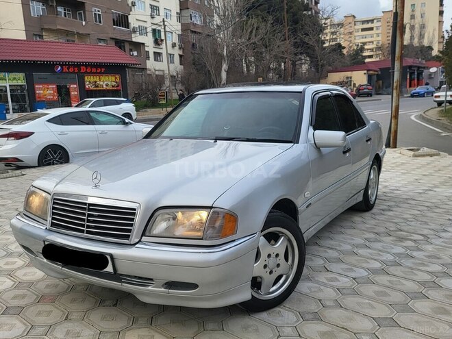 Mercedes C 220 2000, 356,292 km - 2.2 l - Bakı