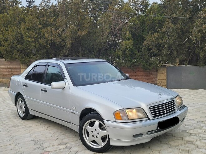 Mercedes C 220 2000, 356,292 km - 2.2 l - Bakı