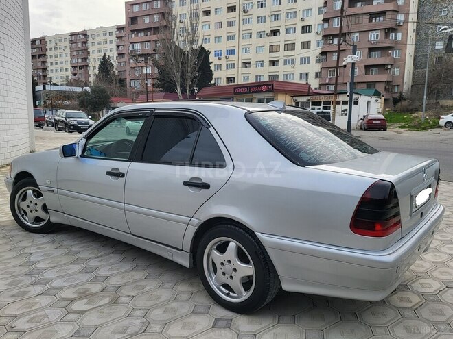 Mercedes C 220 2000, 356,292 km - 2.2 l - Bakı