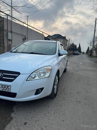 Kia Ceed 2009, 281,000 km - 1.6 л - Bakı