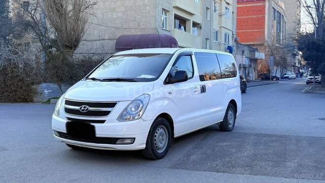 Hyundai H-1-2