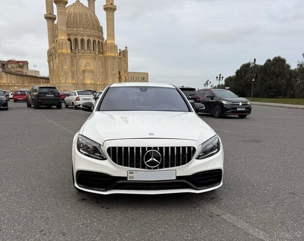 Mercedes C 300 2015, 150,000 km - 2.0 l - Bakı