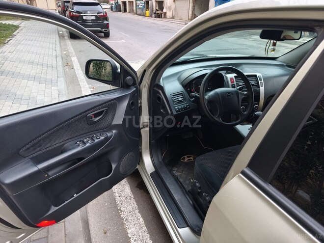 Hyundai Tucson 2006, 318,000 km - 2.0 l - Bakı