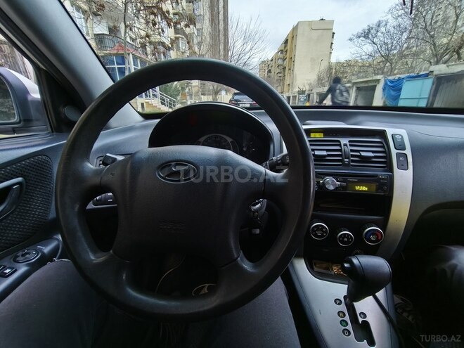 Hyundai Tucson 2006, 318,000 km - 2.0 l - Bakı