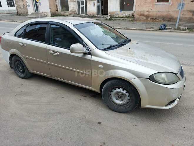 Daewoo Gentra-2