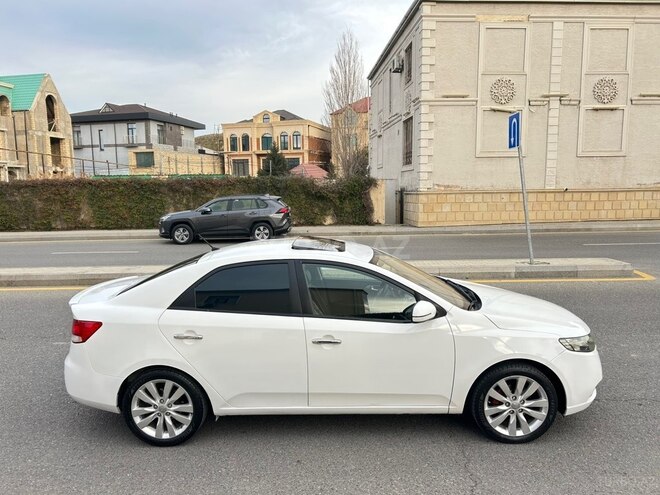 Kia Cerato 2011, 280,000 km - 2.0 l - Bakı