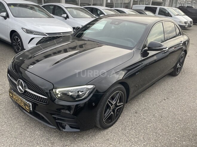 Mercedes E 300 e-2