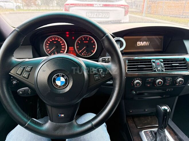 BMW 530 2003, 257,000 km - 3.0 l - Bakı