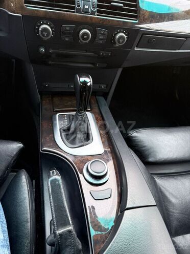 BMW 530 2003, 257,000 km - 3.0 l - Bakı