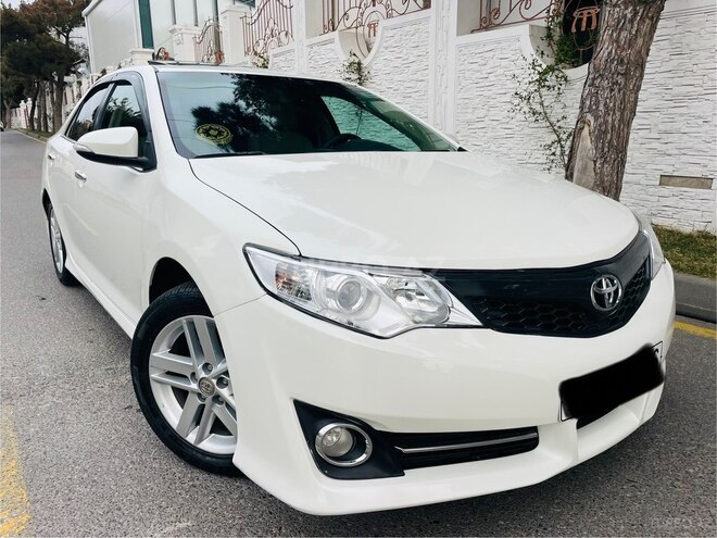 Toyota Camry-2
