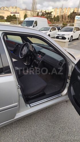 Mercedes C 240 1998, 174,000 km - 2.4 л - Bakı
