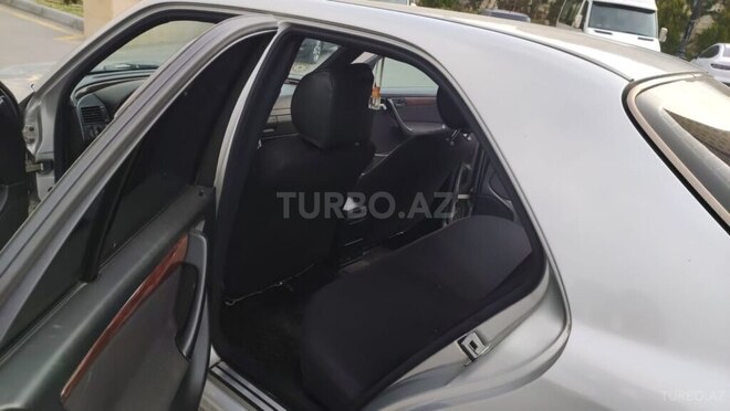 Mercedes C 240 1998, 174,000 km - 2.4 л - Bakı