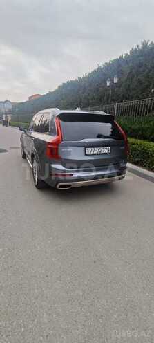 Volvo XC90-4