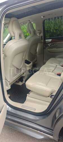 Volvo XC90-15