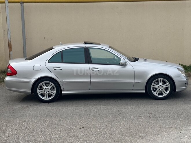 Mercedes E 300-6